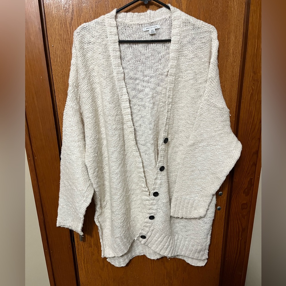 American Eagle White Knit Cardigan